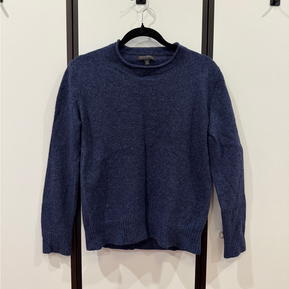 Banana Republic Women's Navy Crew Neck Sweater